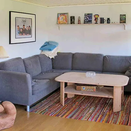 6 Person Holiday In Str By Holiday home